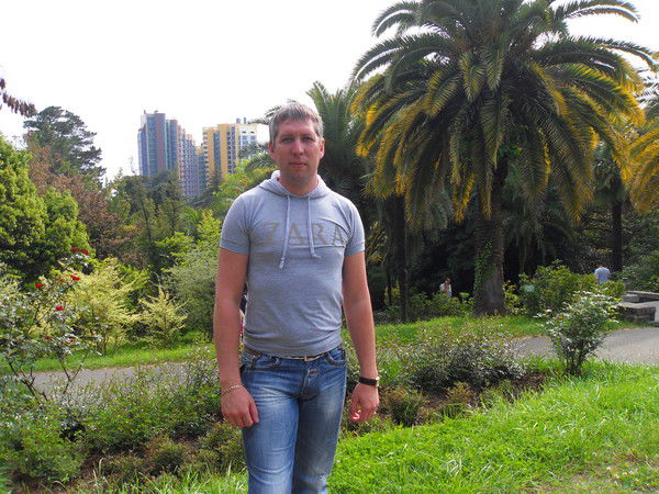 Александр Мазур