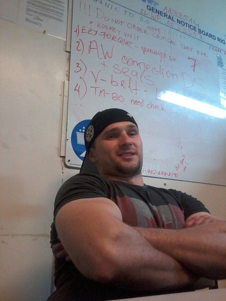 Данил Николаев