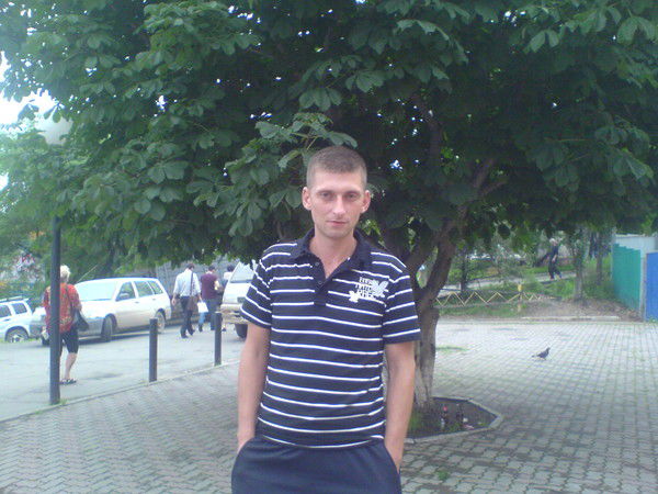 Денис Золотарев