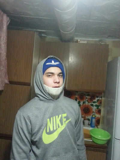 Анатолий Вялков