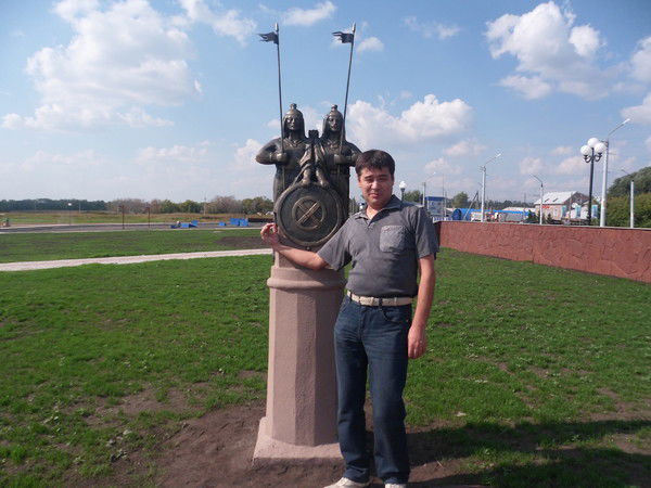 Махтай Ереженов