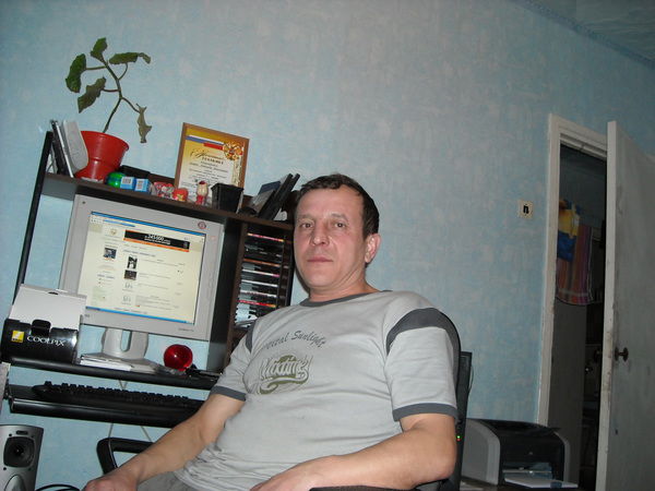 Вячеслав Захаров