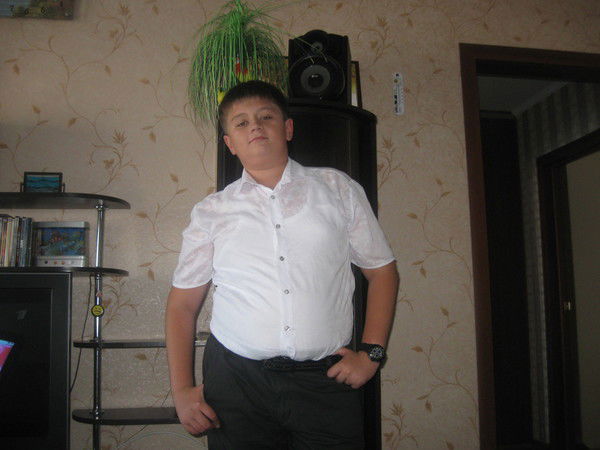 Антон Илющенко