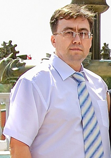 Олег Симонов