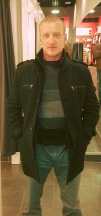 Владимир Аврамов