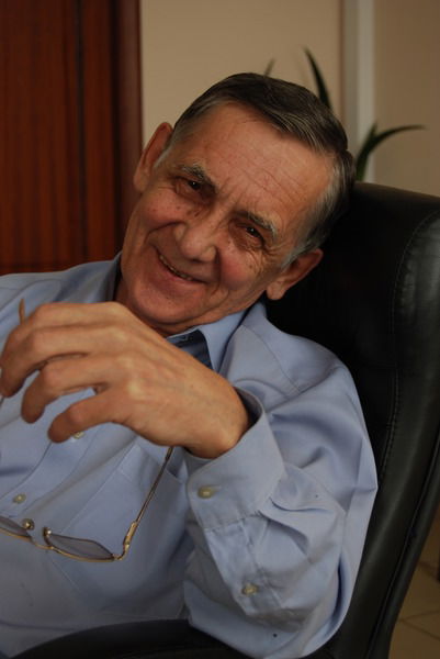 Александр Котельников