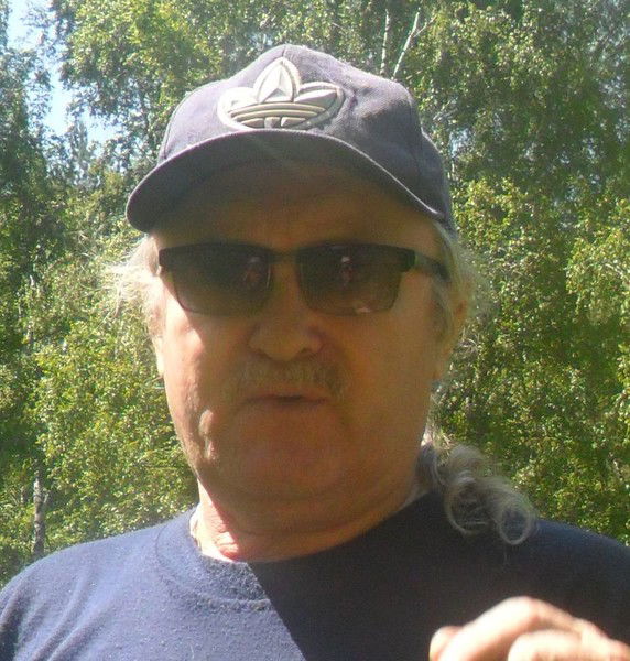 Александр Твердохлеб