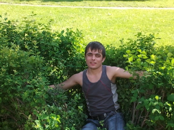 Бехзод Бахронов