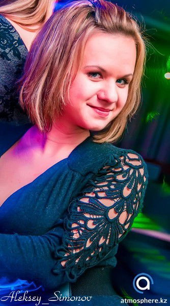 Юлия Попова