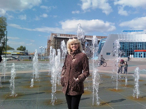 Лена Ковалева