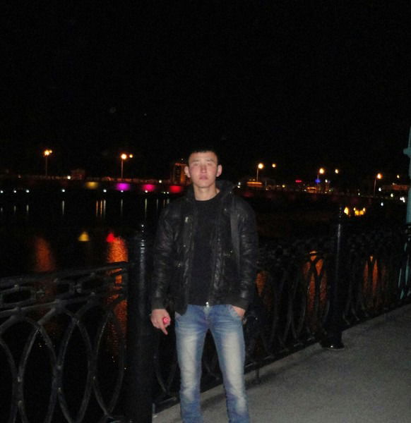 Асылбек Аскаров