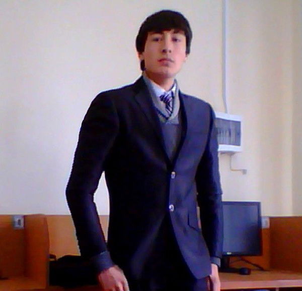 Ибoдиллoхучa Бoбoeв