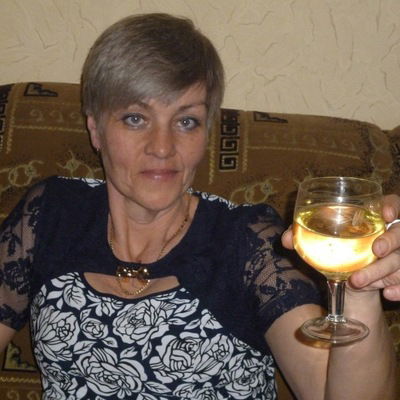 Лена Любарская