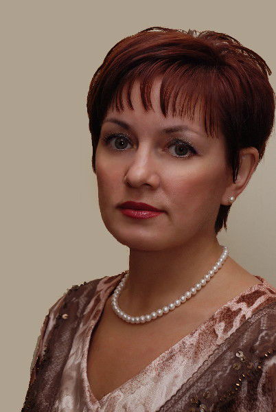 Лариса Щапова