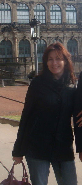 Елена Ефремова