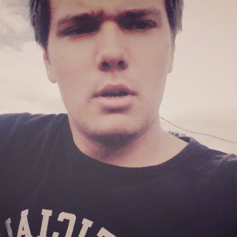 Максим Аман