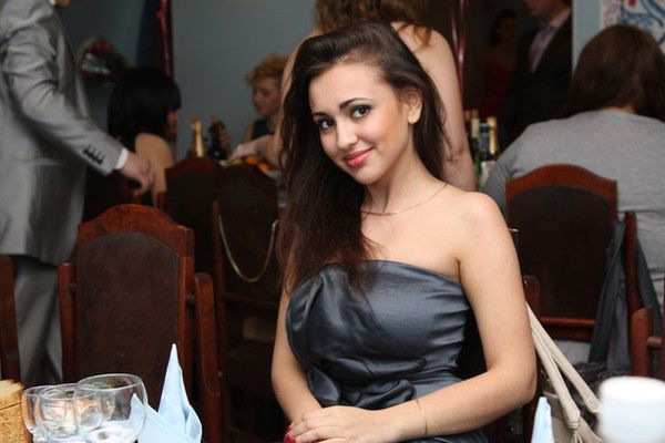 Виктория Романова