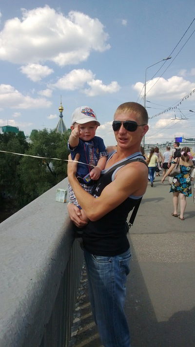 Юрий Захаров