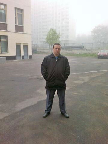 Александр Петровский