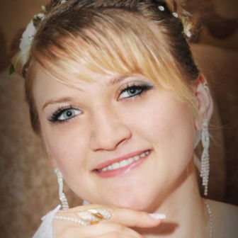 Оксана Хлопецька