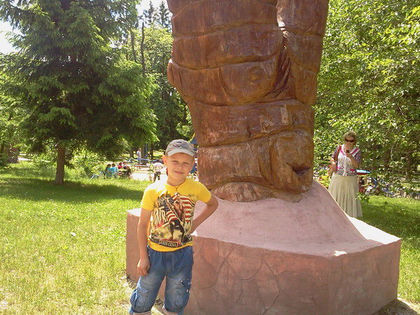 Вова Иванюк