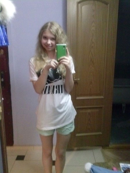 Лена Лебедева