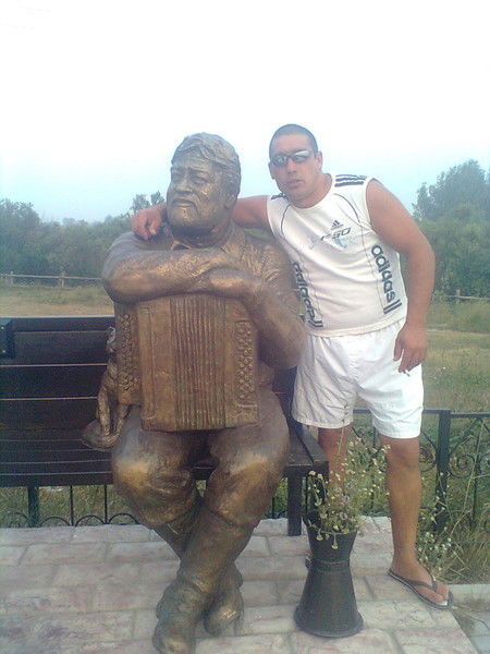 Динар Аюпов