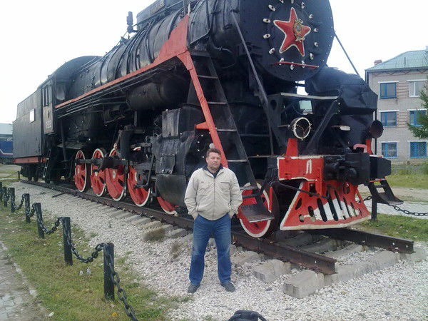 Александр Ревин