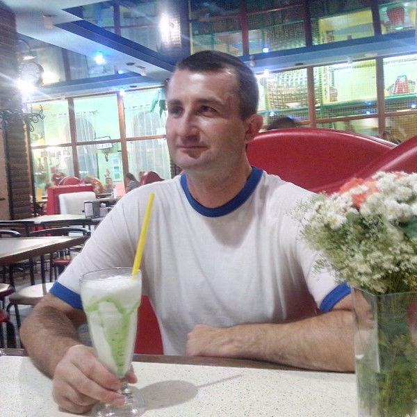 Роман Музыка