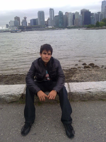 Алексей Казаров