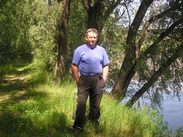 Анатолий Романенко