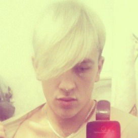 Димон Демух