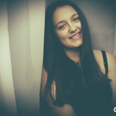 Анюта Пугач