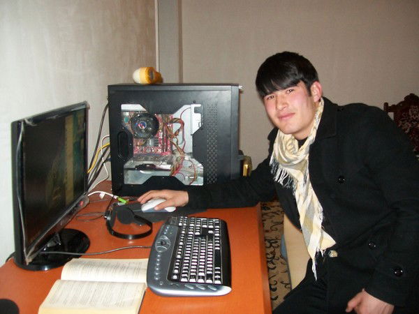 Алишер Ризоев