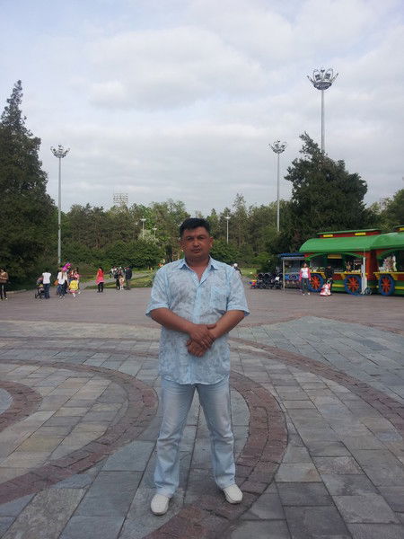 Изимжан Босаков