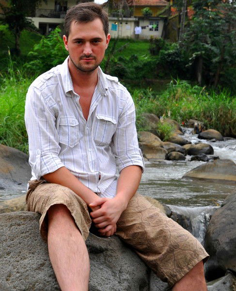 Денис Карабанов