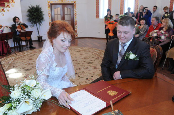 Анна Золотёнкова