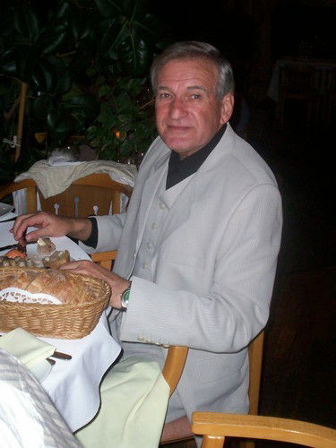 Неизвестно Неизвестно