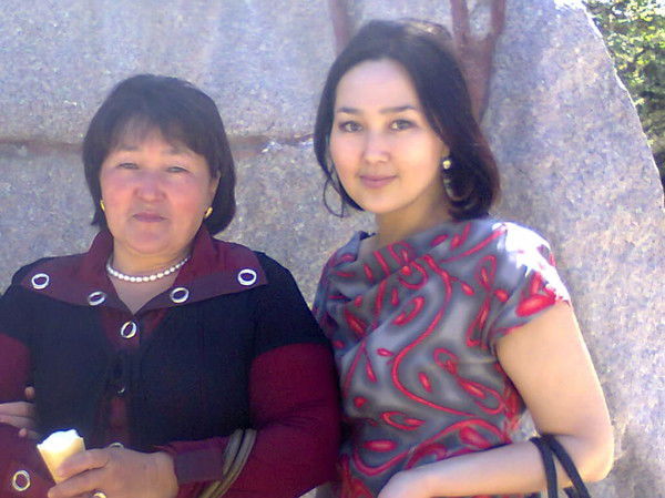 Айым Каниетова