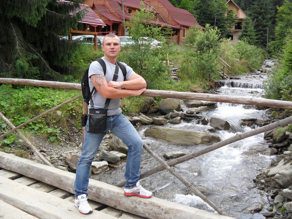 Александр Тишков