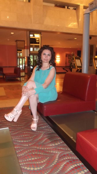 Анжела Сафарова