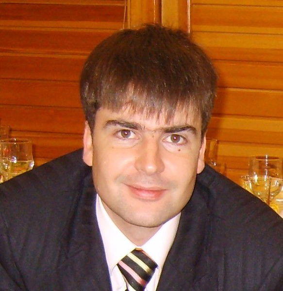 Леонид Иванов