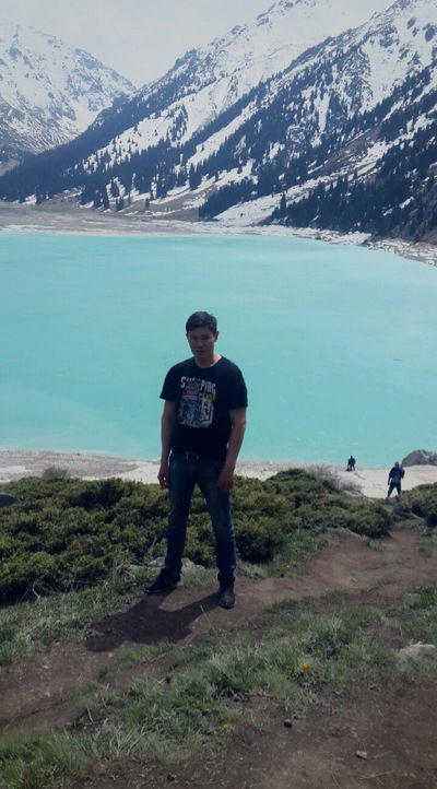 Едил Азырбаев