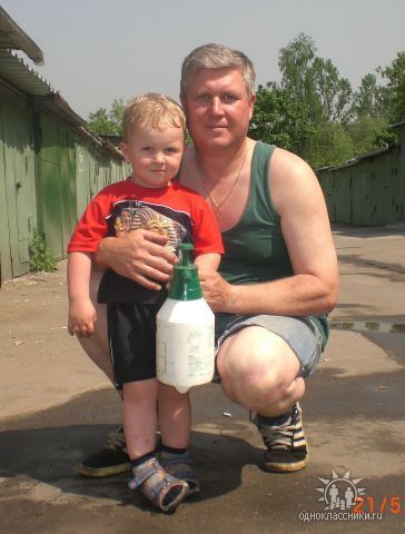 Владимир Антонов