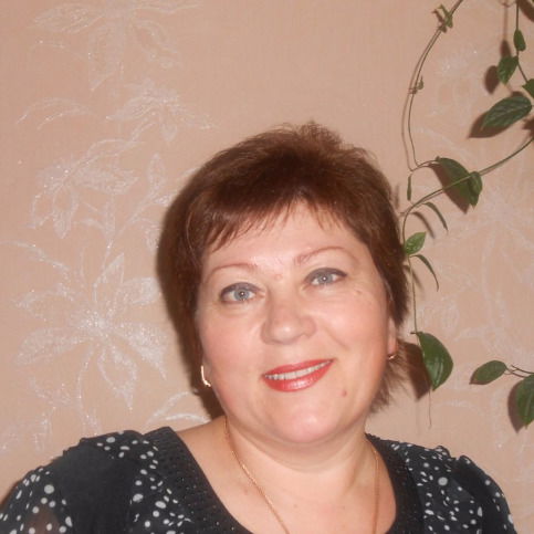 Елена Чернышова