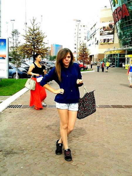 **твоя Бандитк@**