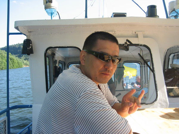 Рустам Амиров