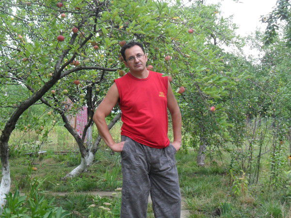 Эдуард Хаджинов