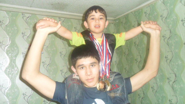 Алишер Чарыев