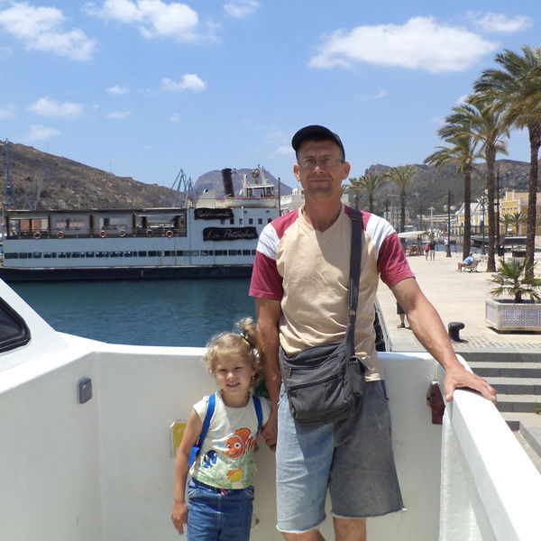 Дмитрий Иванов